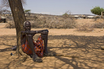 העושר אצל בני המַסַאי מַקביל לְחוכְמת החיים ולַגיל יותר מִלנְכָסים חומְרִיים.